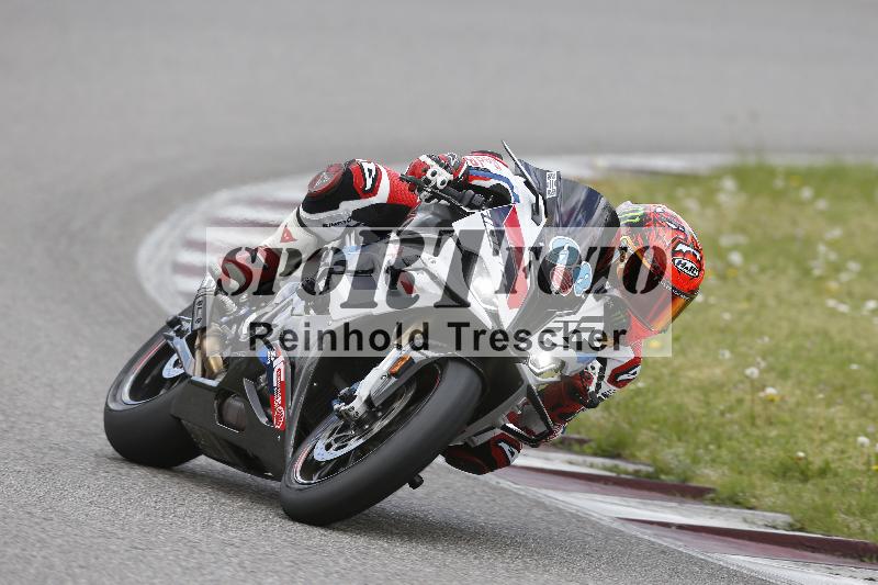 /09 19.04.2026  Caremotion get faster ADR/Gruppe rot/98